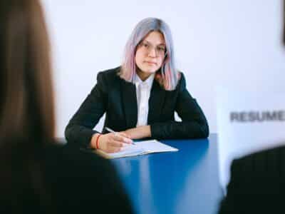 How to Find a Hiring Manager and Get Your Application Noticed