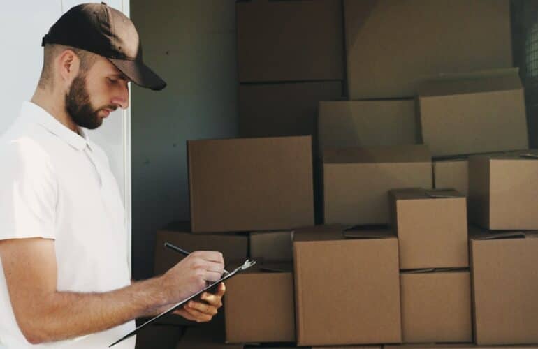 Moving services image